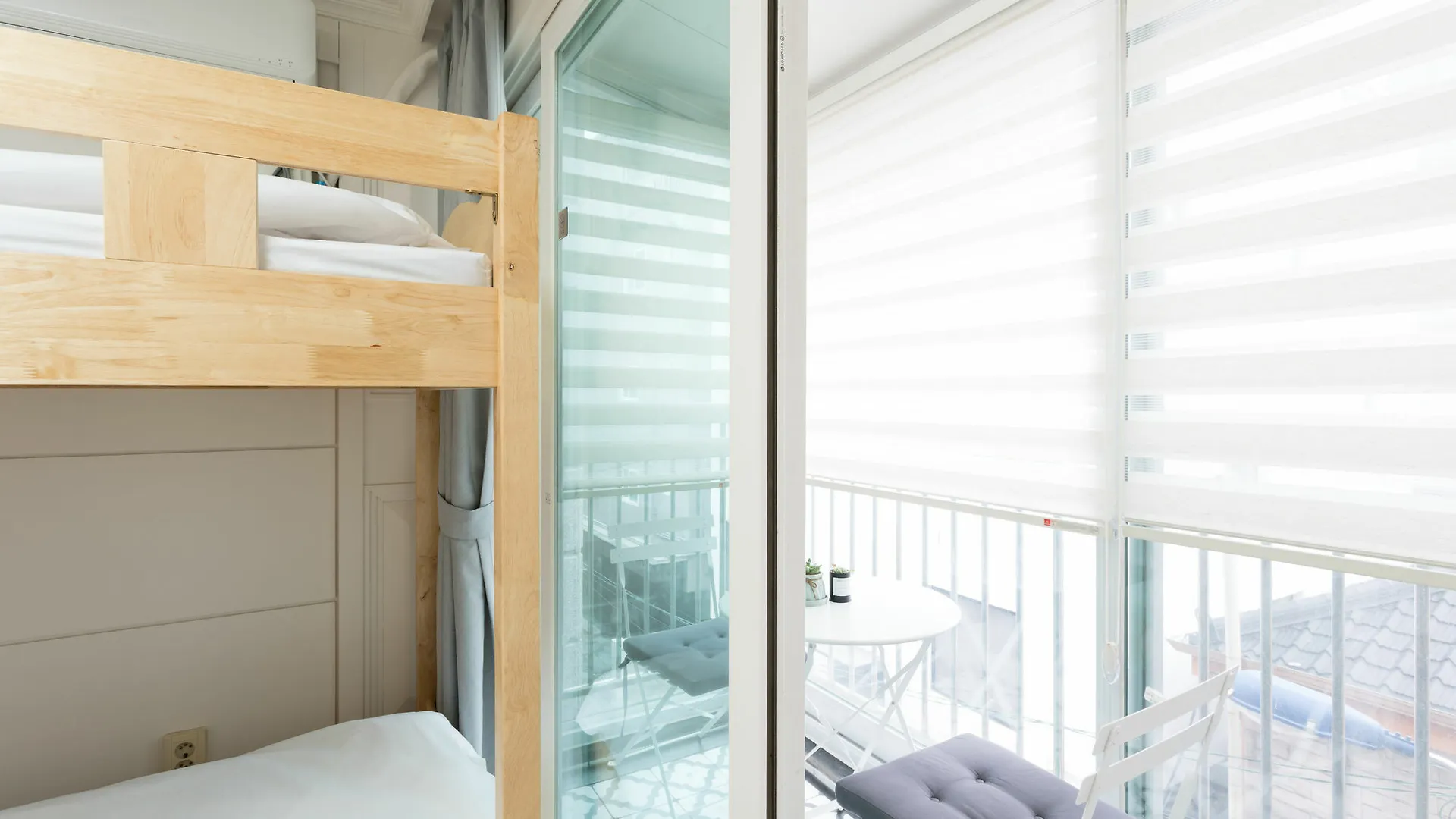 Mono House Budget Seoul 2*,