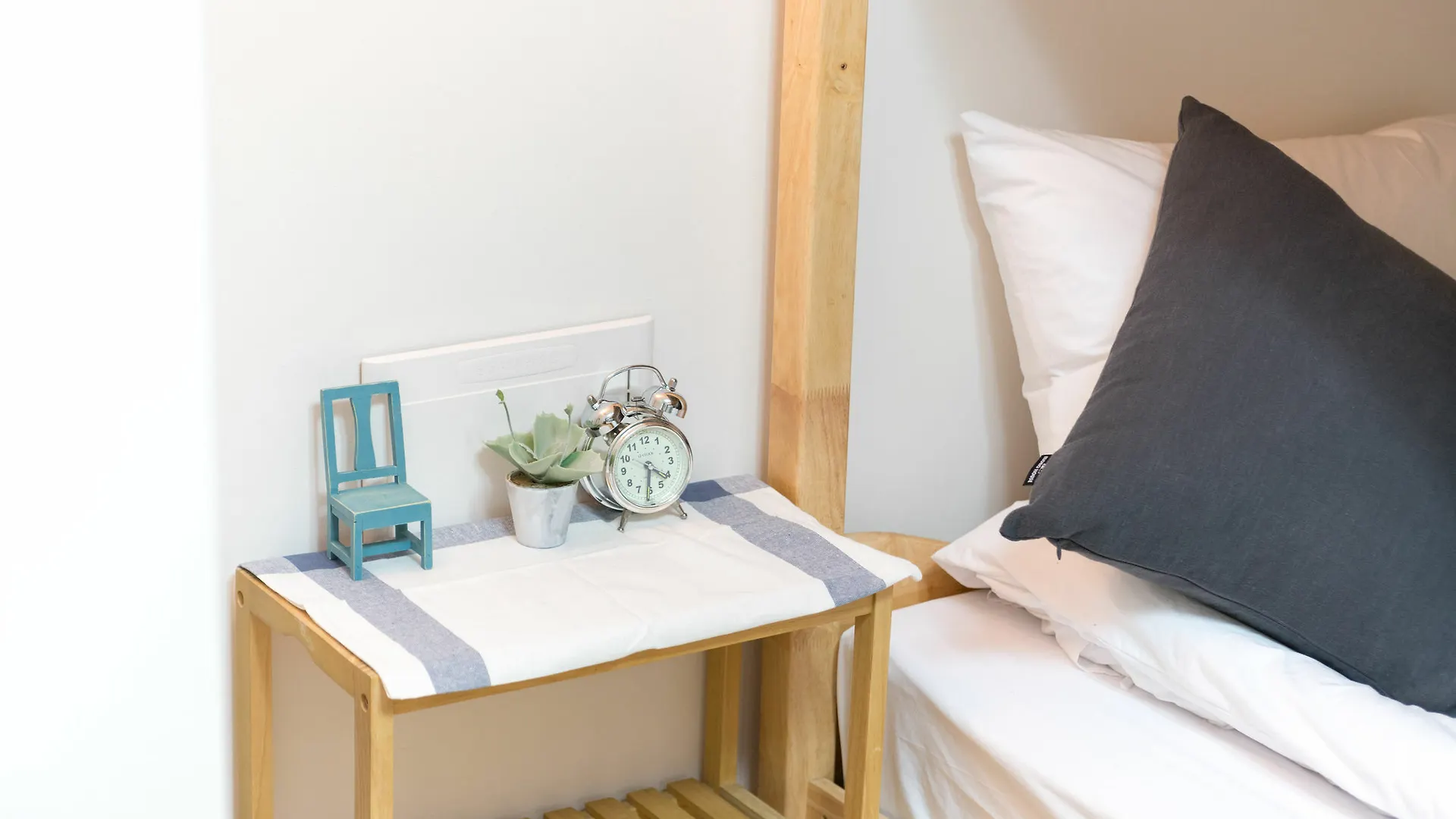 Mono House Budget Seoul